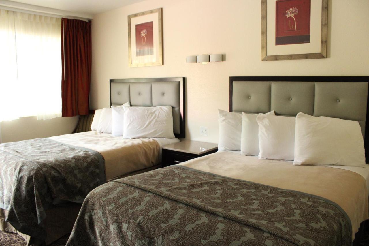American Travel Inn Пулман Екстериор снимка