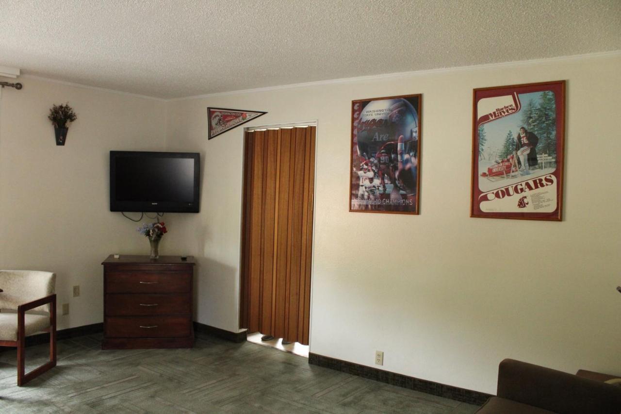 American Travel Inn Пулман Екстериор снимка